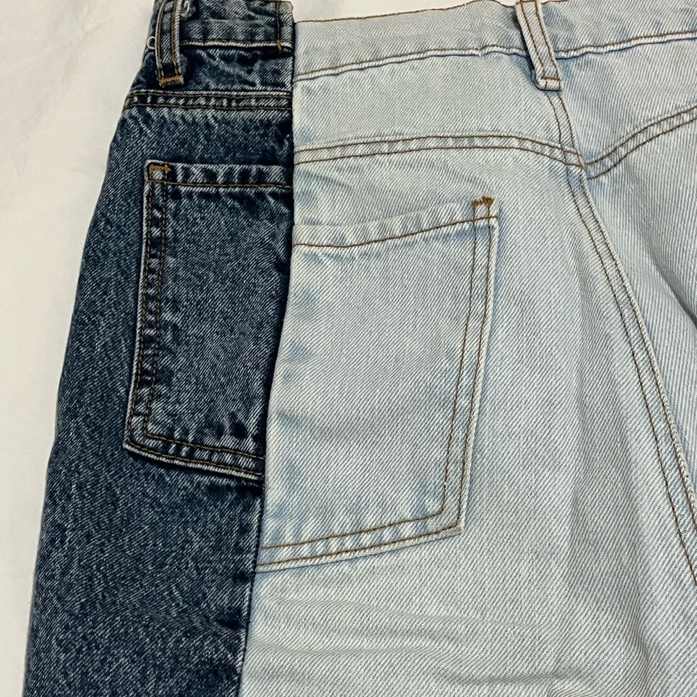 Two-Tone Revice Denim Jeans - Picture 3 of 6